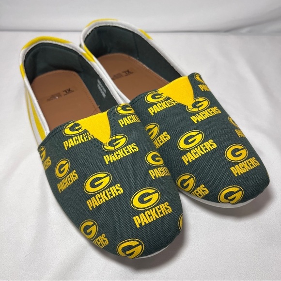 Shoes - Greenbay Packers Slip On Shoe Size XL